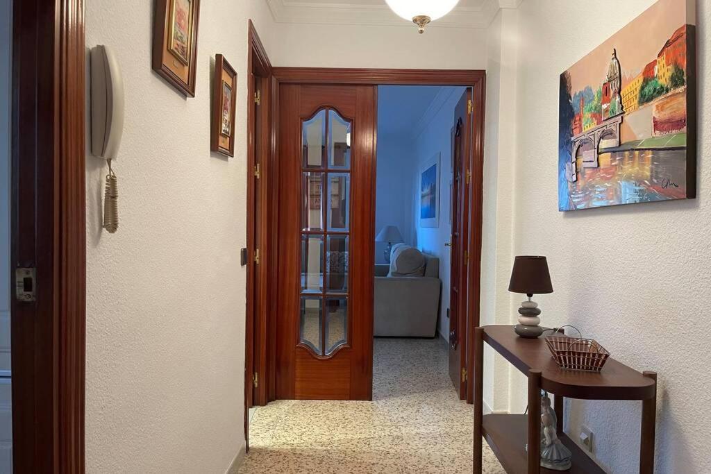 Gran Y Magnifico Apartamento En Málaga Exterior foto